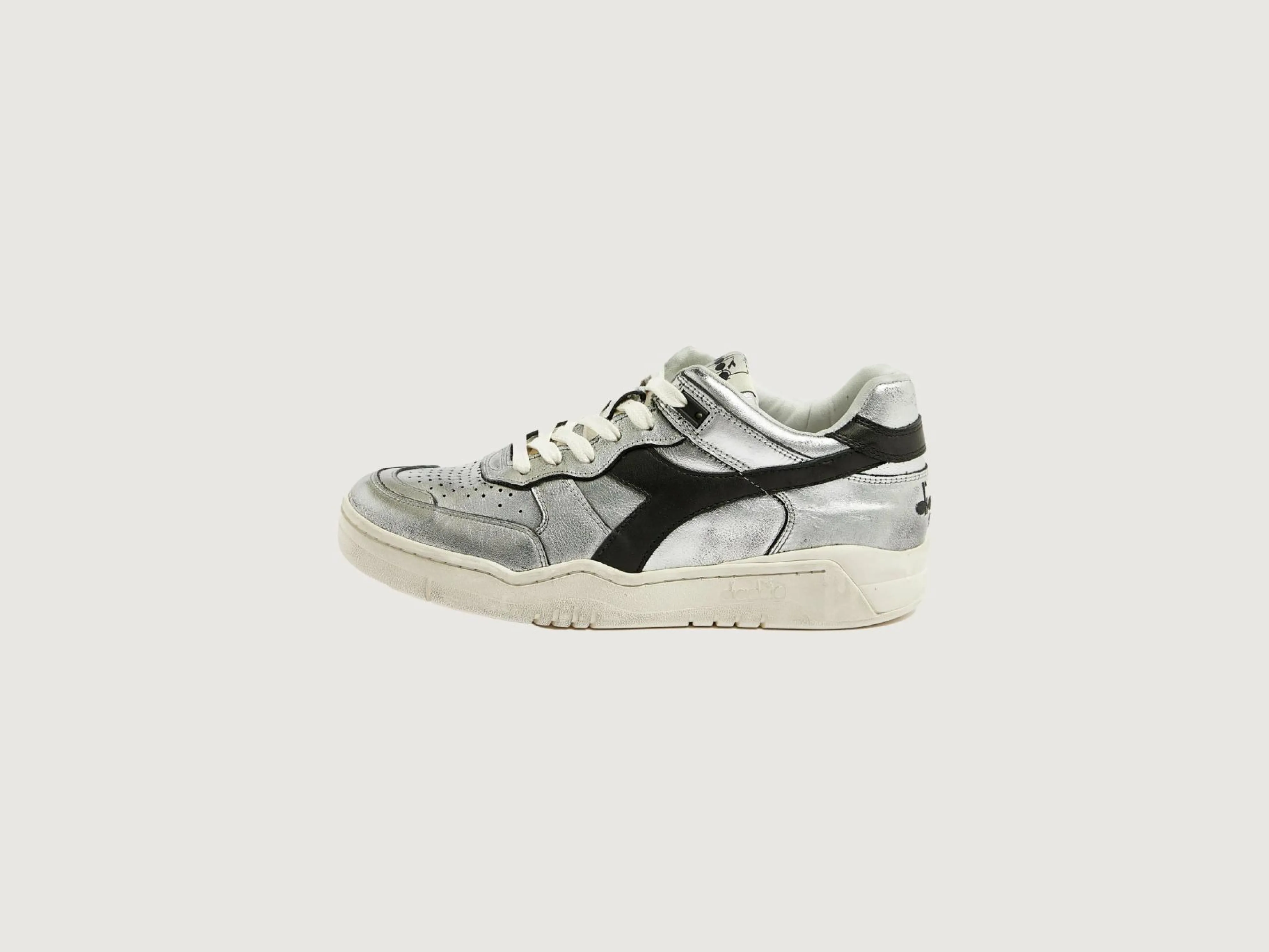 DIADORA B.560 Silver Used Voor Vrouwen