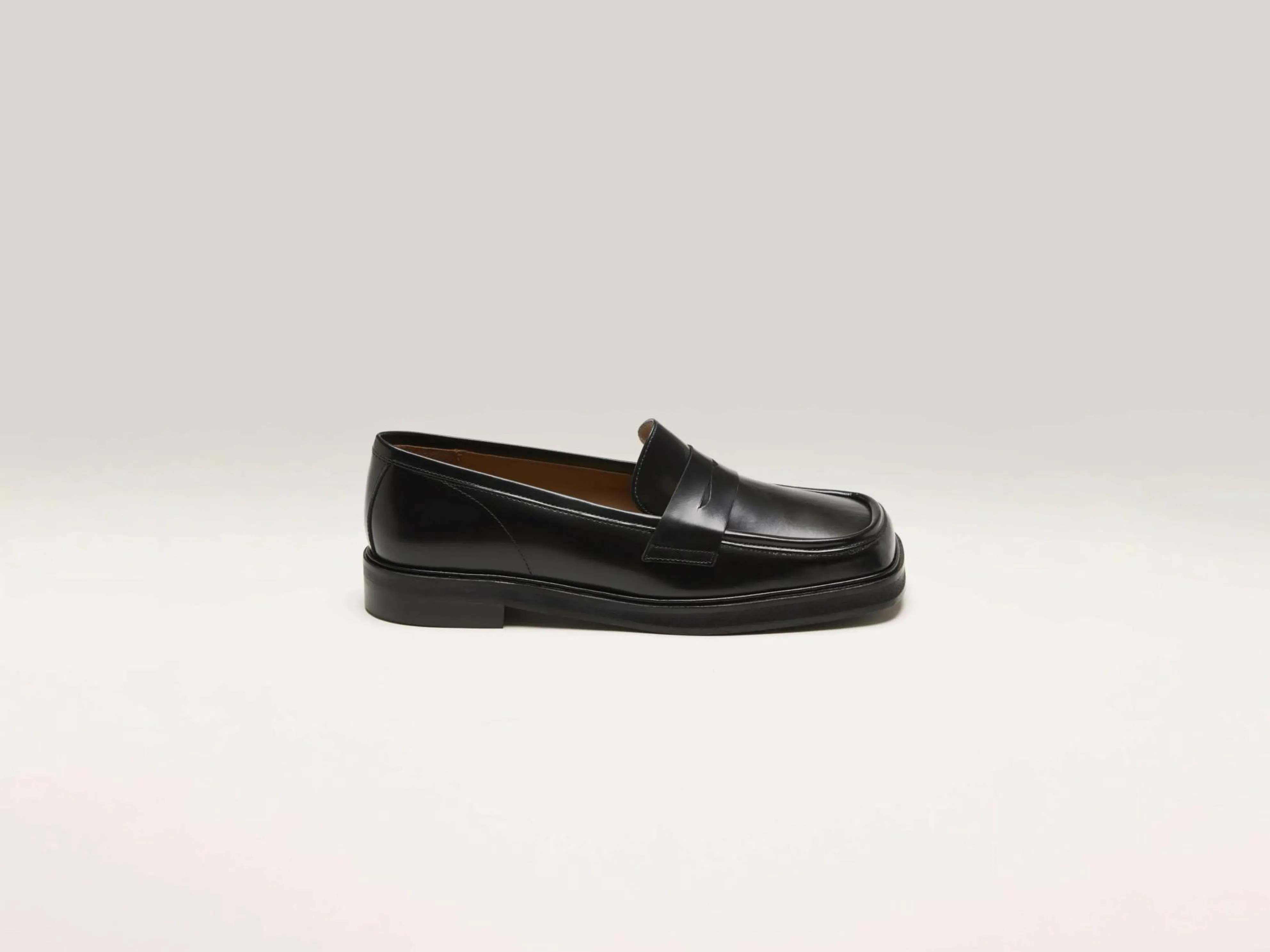 FLATTERED Ilse Loafers