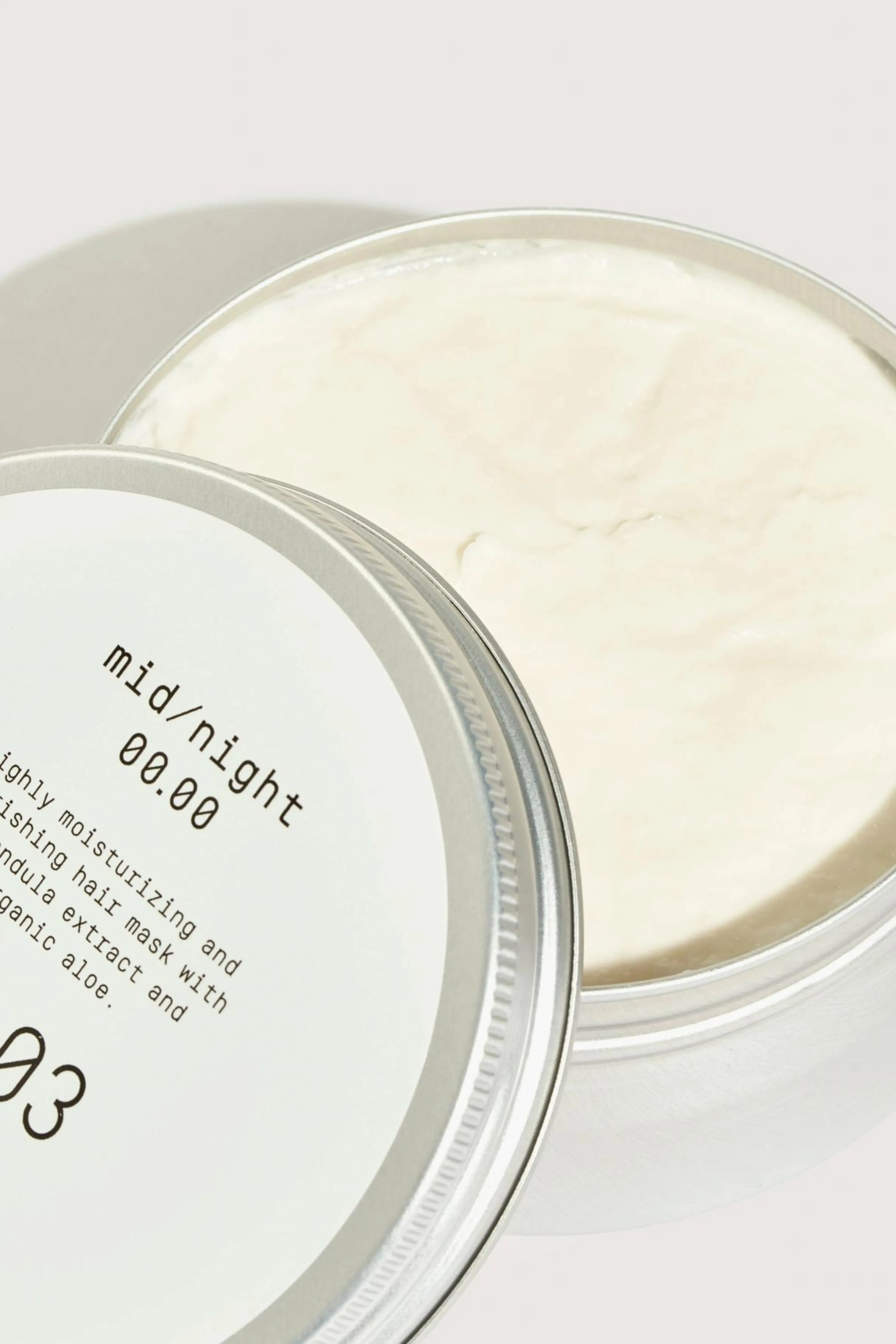 MID/NIGHT 00.00 Haarmasker 00.03