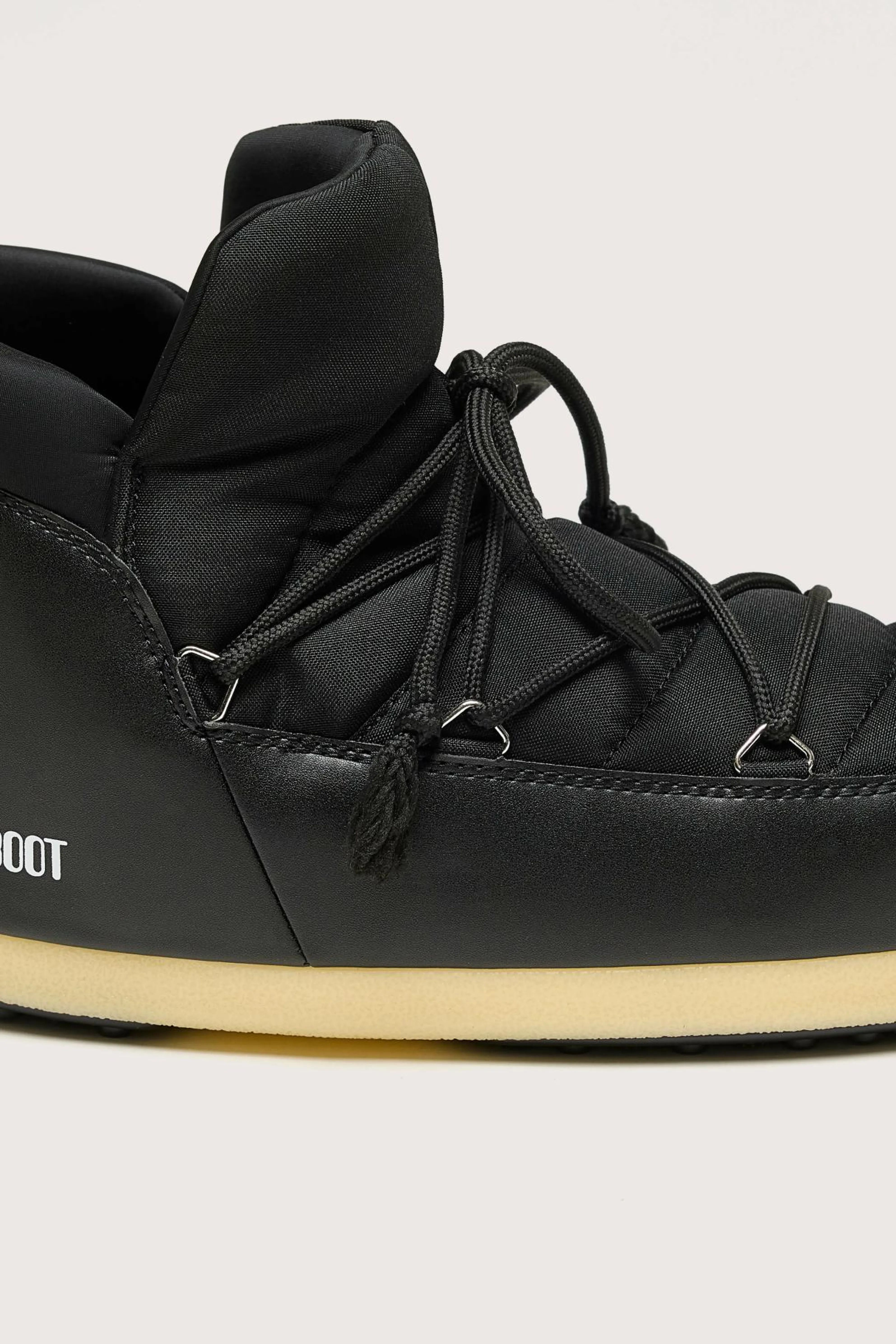 MOON BOOT EVX Nylon Pumps