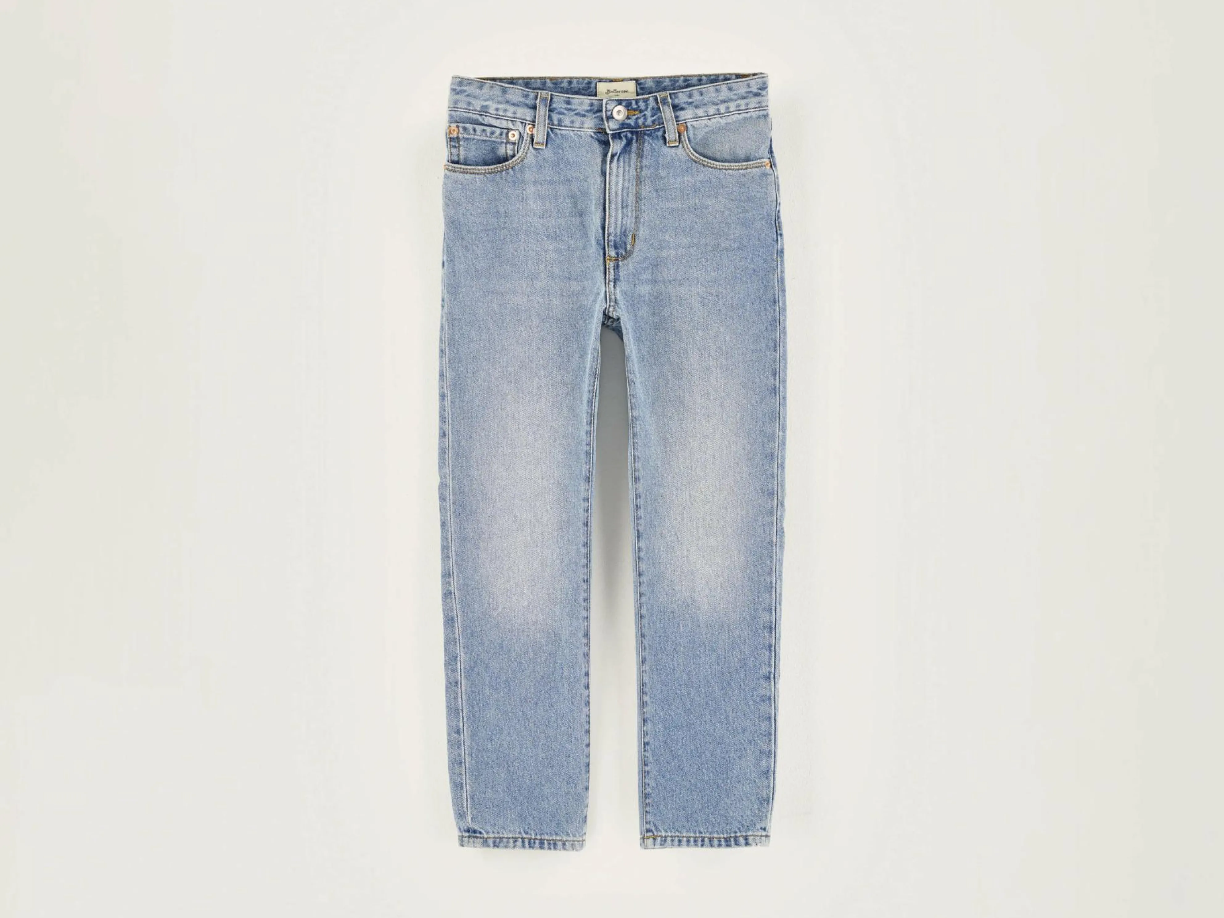 Peyo Tapered Jeans