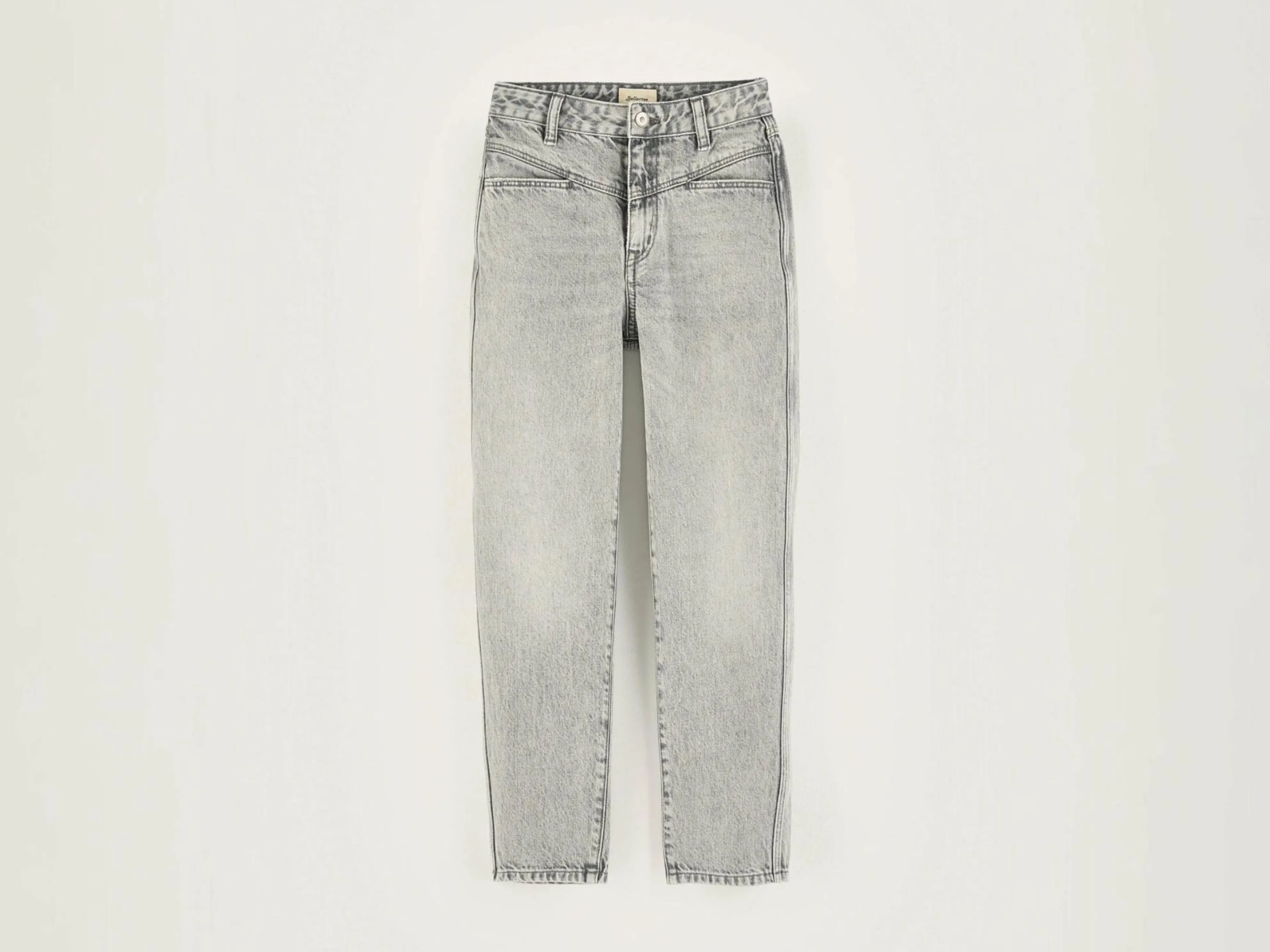 Pixa Tapered Jeans