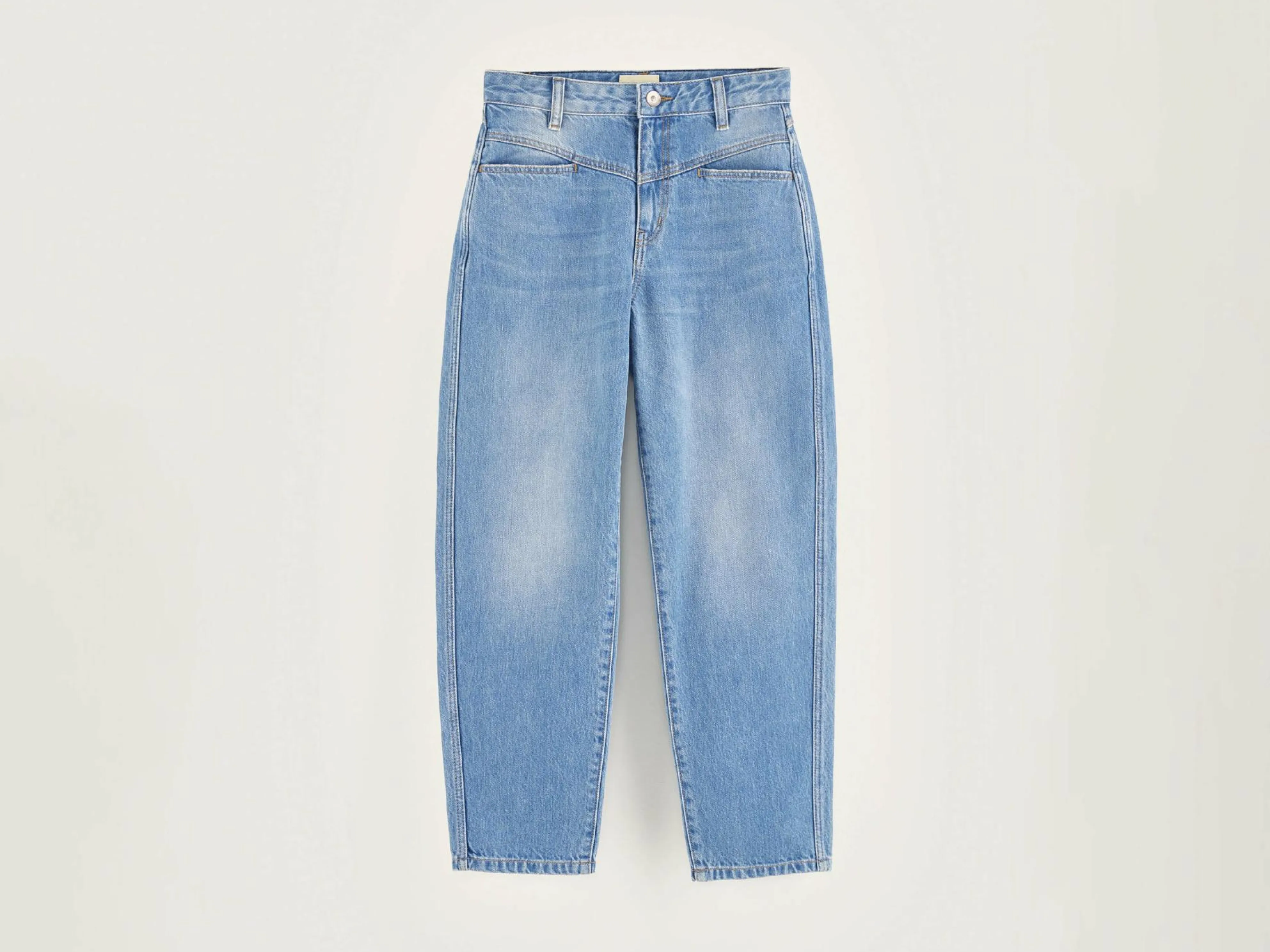 Pixa Tapered Jeans