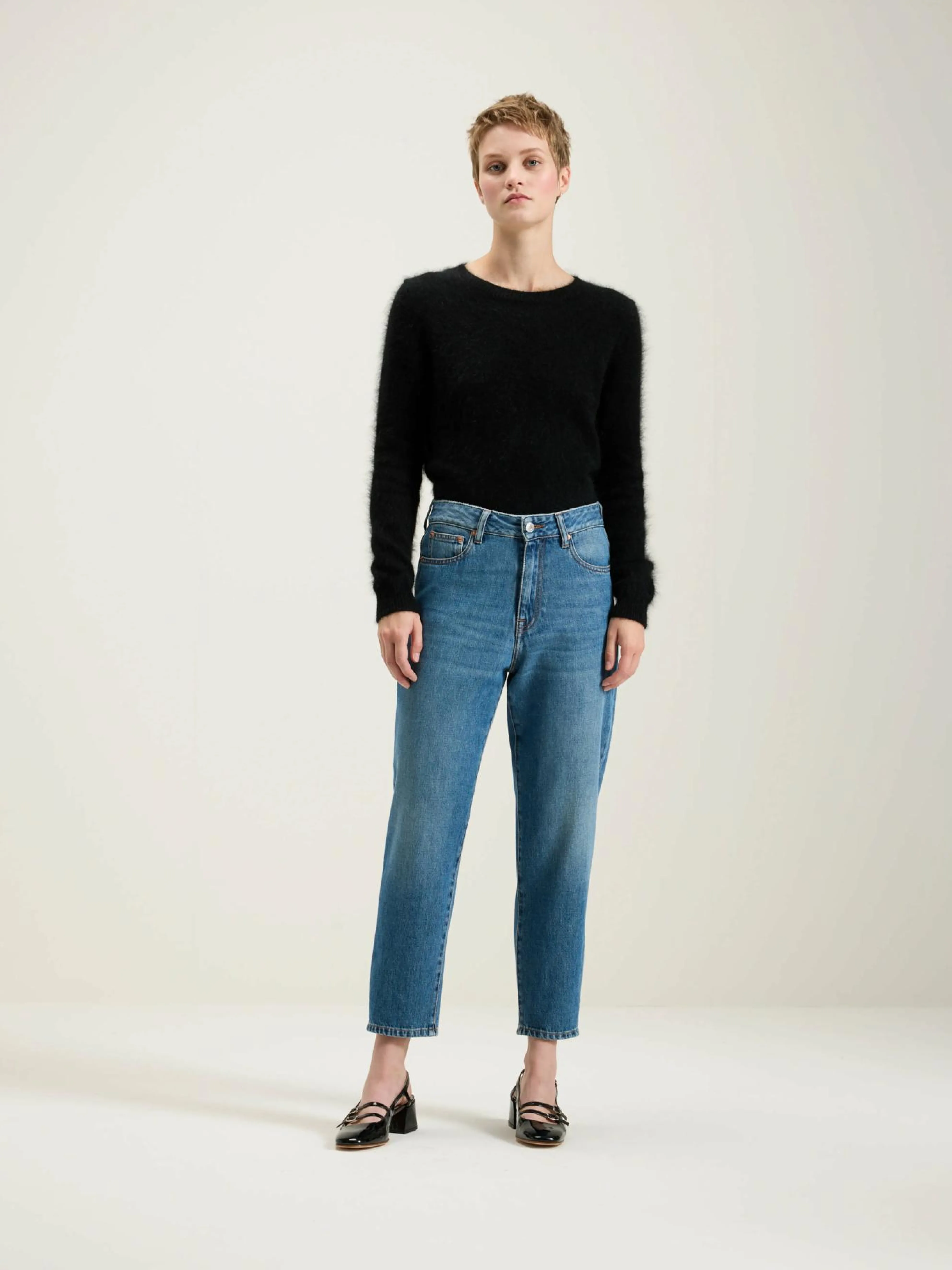 Puddy Tapered Cropped Jeans